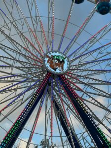 Riesenrad mit Logo